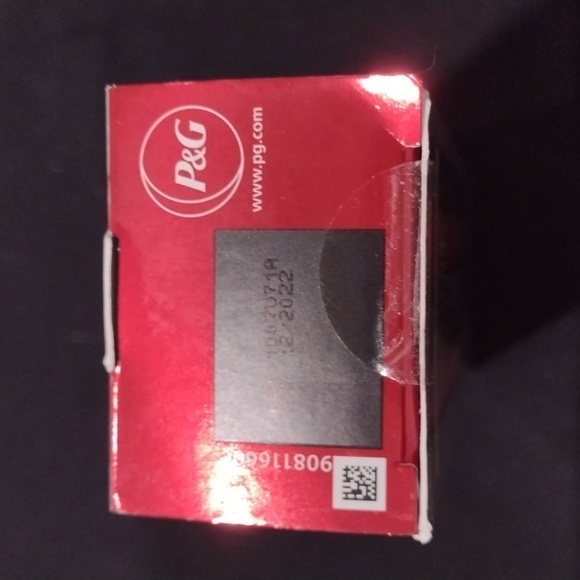 Hydrating Moisturizer - Picture 4 of 4